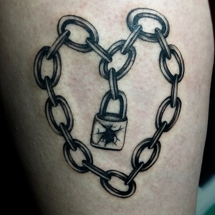 Tatuaje de Junior Suc