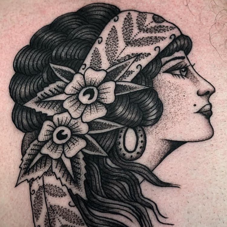 Tatuaje de Enetattooer