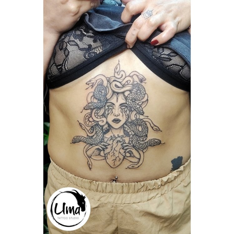 Tatuaje de Naomi Brianza