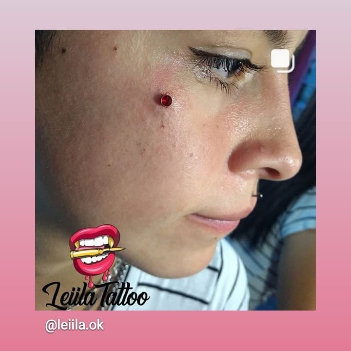 Tatuaje de Leiila Tattoo