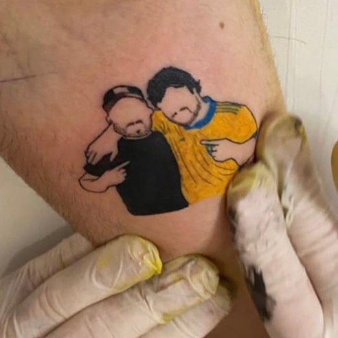 Tatuaje de HACHE TATTOO