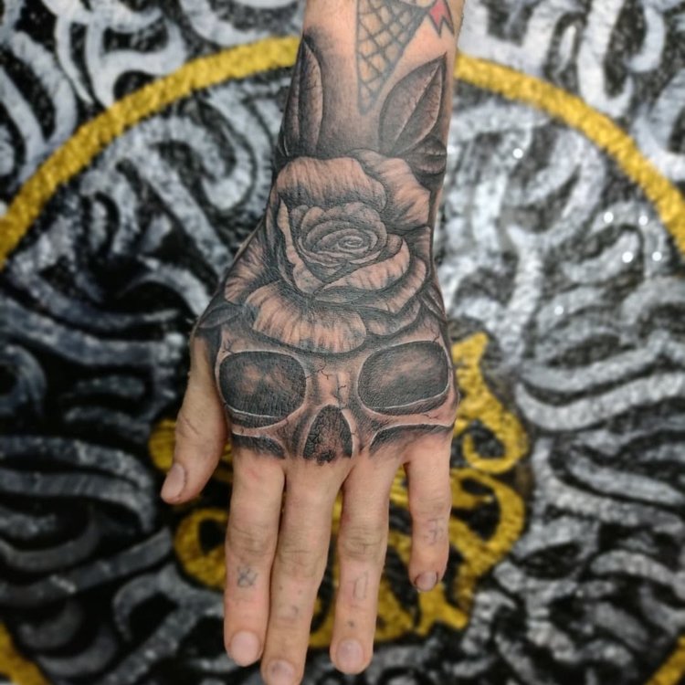 Tatuaje de Sempiternal Tattoo
