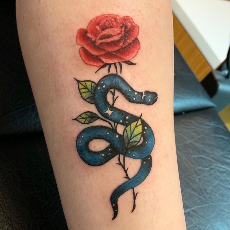 Tatuaje de Flor De La Cruz