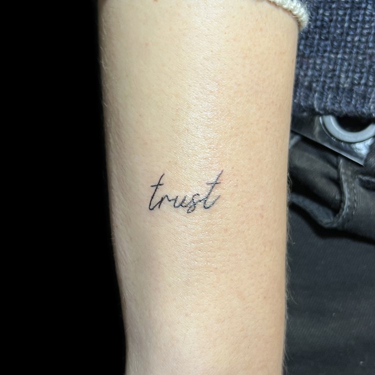 Tatuaje de Tupac Tattoo Estudio