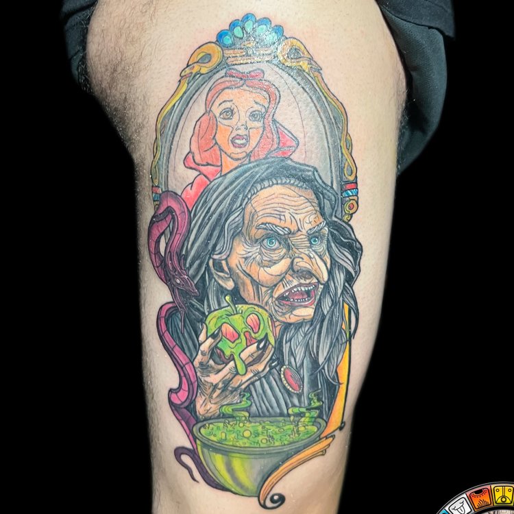 Tatuaje de Tupac Tattoo Estudio