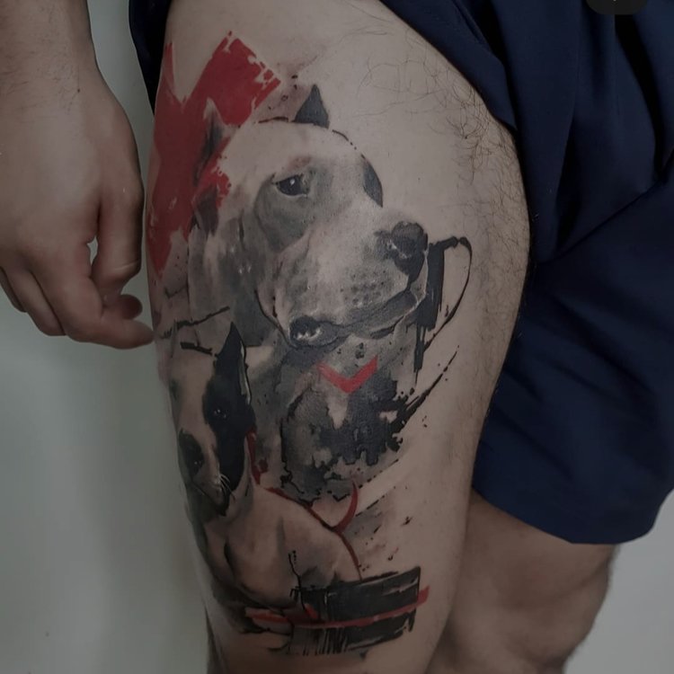 Tatuaje de NEO TOKYO TATTOO