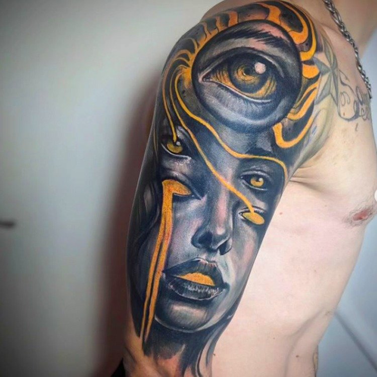 Tatuaje de Shusta