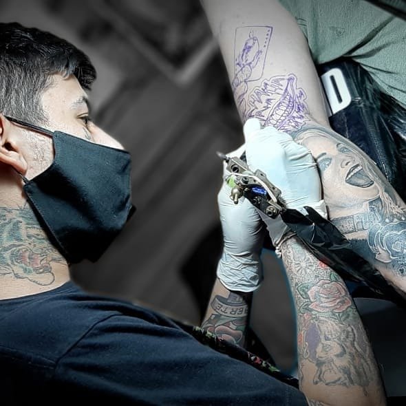 Tatuaje de Paul Bastias