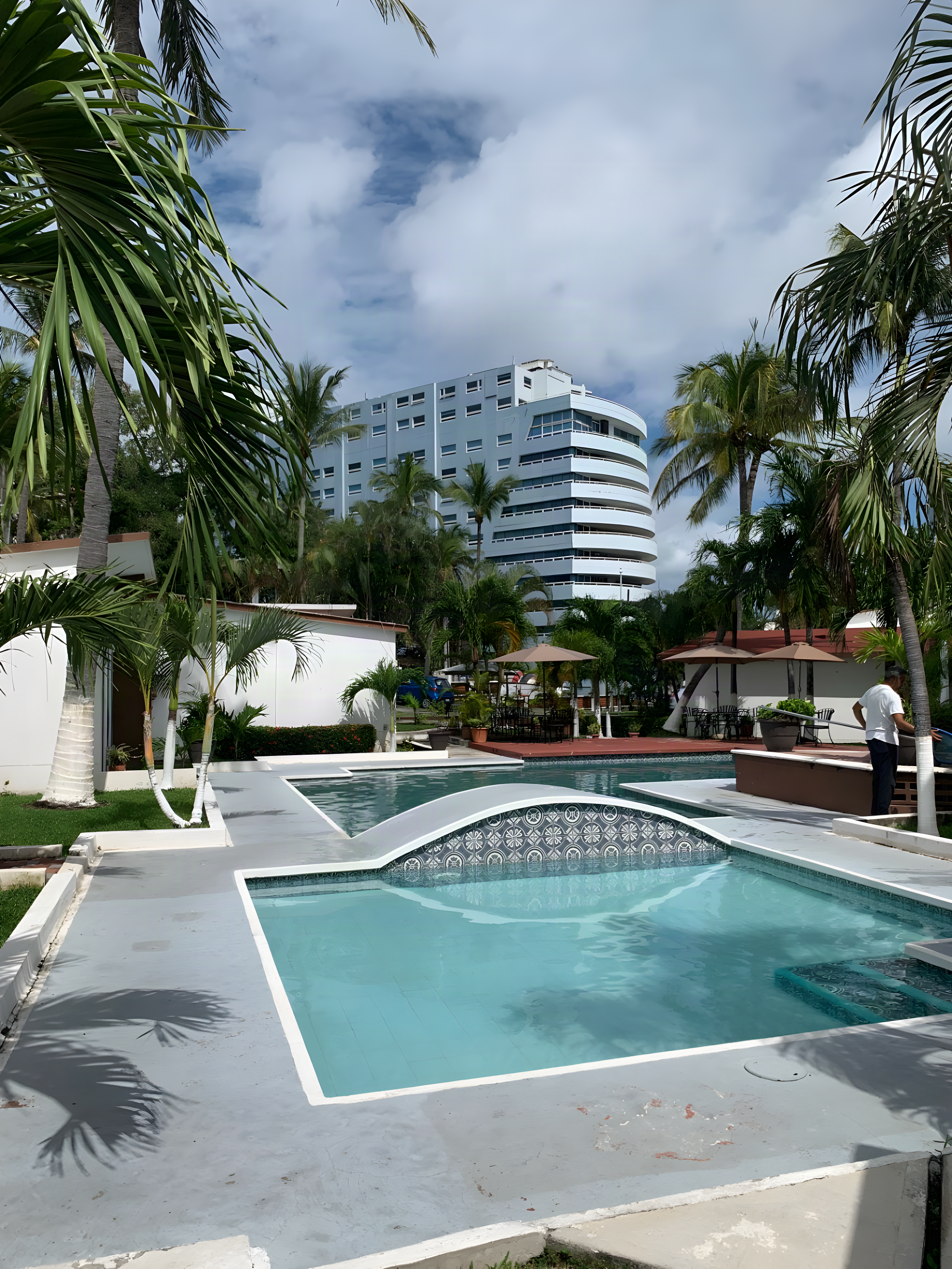 Departamento en Villas Tropicana | Alberca