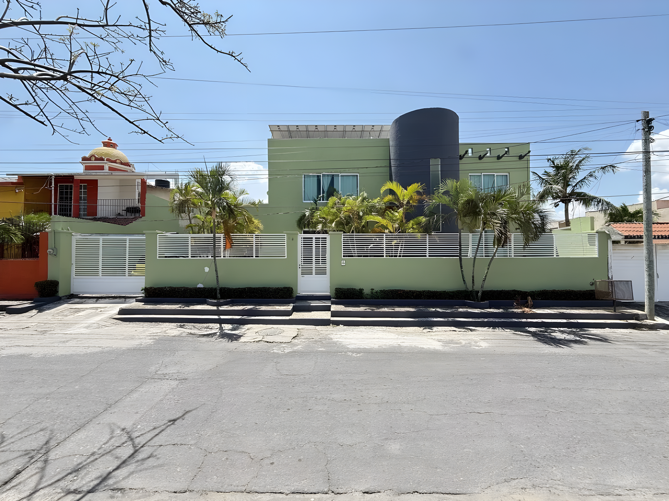 Casa en Graciano Sánchez Romo | Alberca privada con chapoteadero y jacuzzi en habitación principal