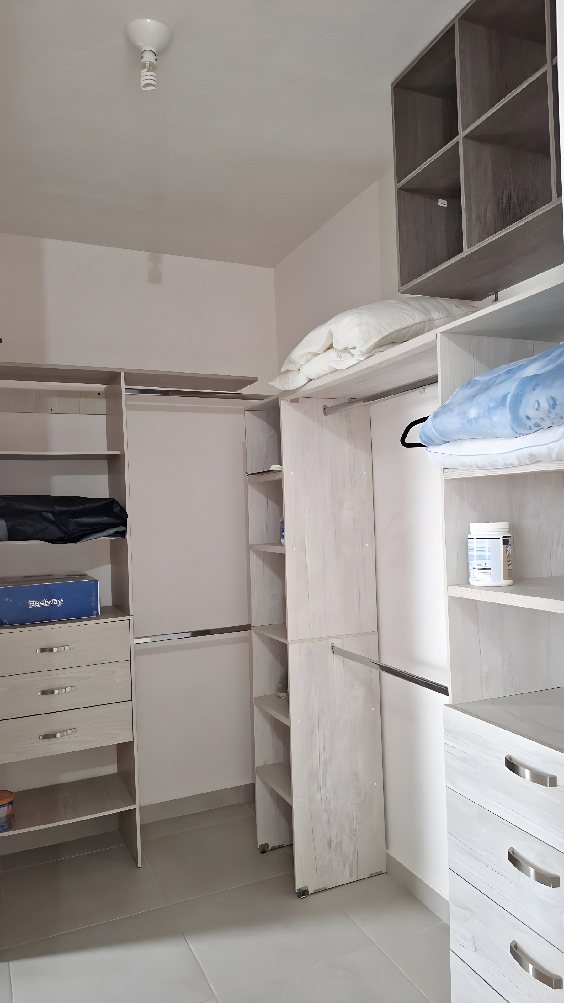 Casa en Cumbres Residencial | Totalmente climatizada y equipada con persianas imagen 5