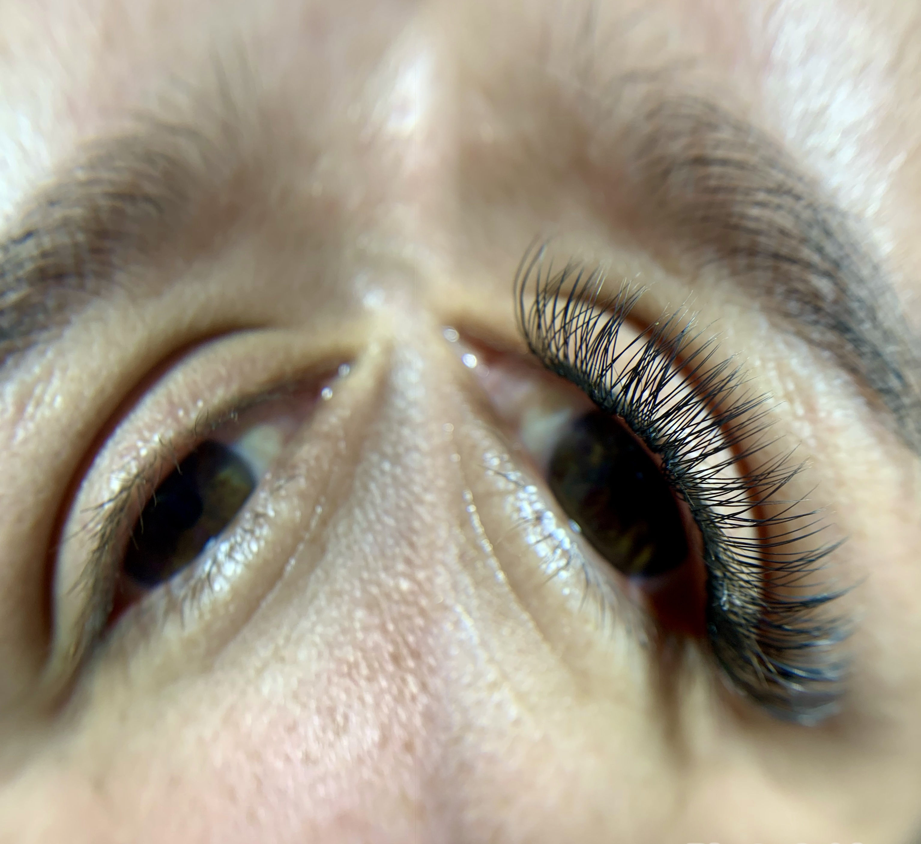 Pestañas individuales volumen ruso