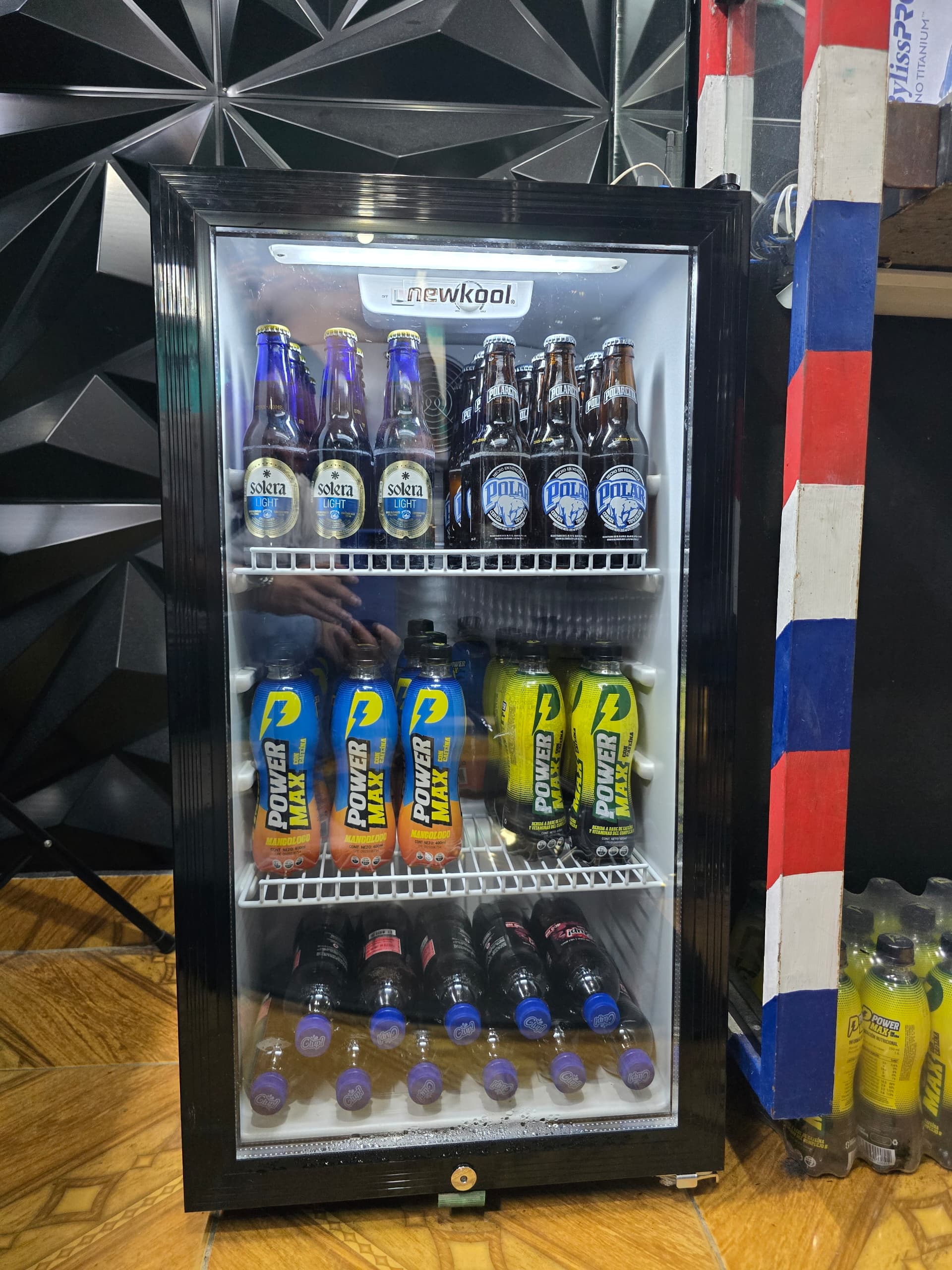 CORTE DEGRADADO + BARBA + CEJAS 