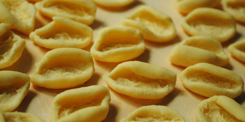 Apulian orecchiette and strascinati comparison