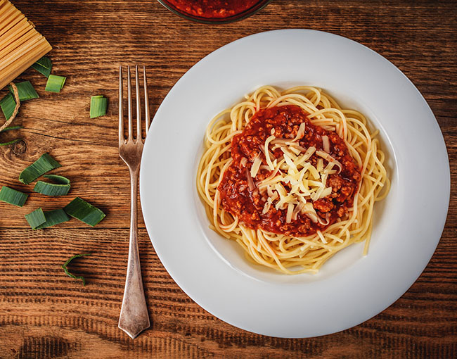 Spaghetti Bolognese - typisch italienische Gerichte