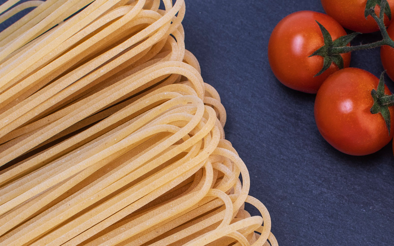 Spaghetti de blé bio khorasan pâtes faites maison
