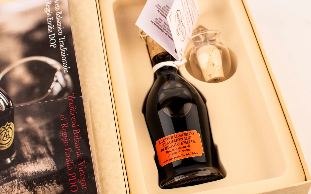 Vinaigre balsamique traditionnel DOP de Reggio Emilia Timbre de homard - Acetaia Ferretti Corradini, pack 100 ml