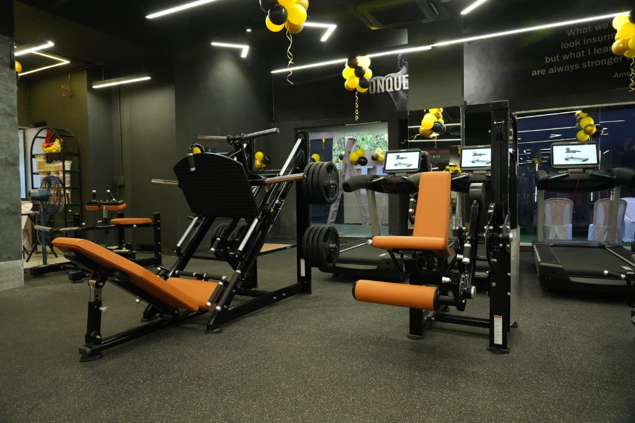 Tungsten Fitness Vashi Interior - Modern Equipment