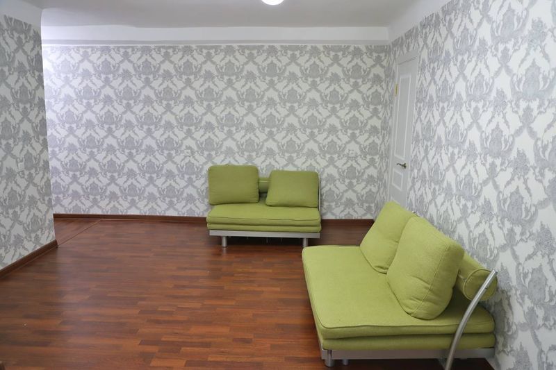 ЦУМ 2-х комнатная  Метро Ойбек ,Космонавтов - Photo 3