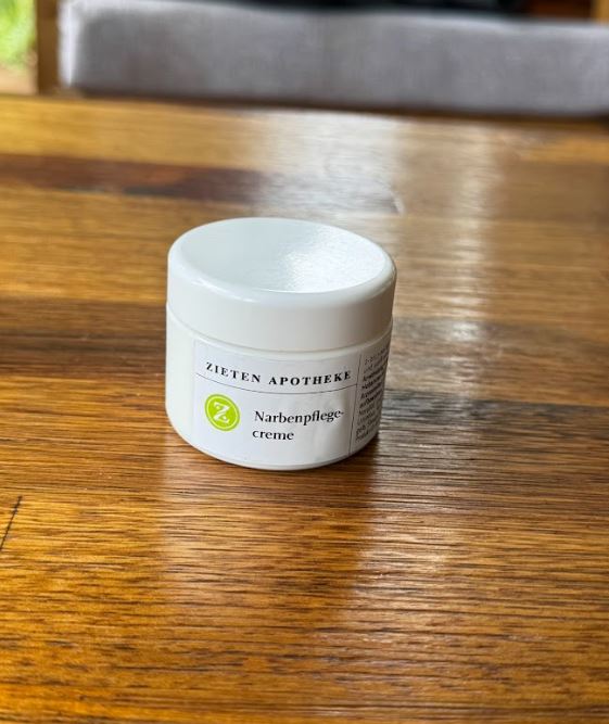Yosi's  Preloved Zieten C-Section Scar Cream