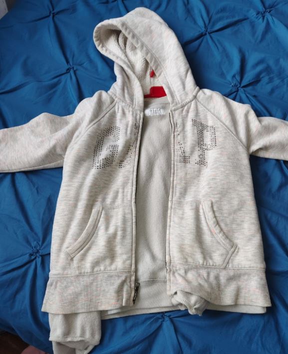 Preloved Gap Zipper Hoodie | Age 10-12