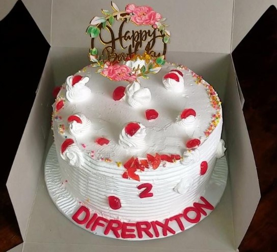 Vanilla/Strawberry Birthday Cake