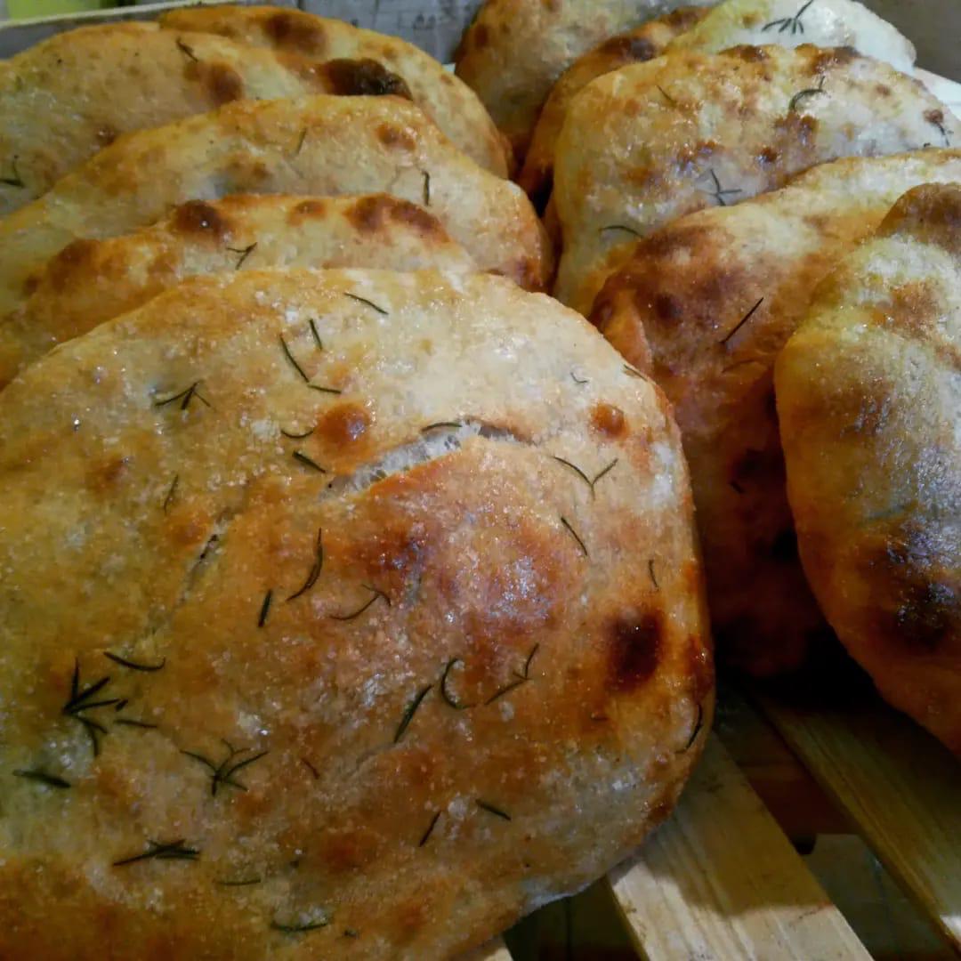 Rosemary Focaccia (large)