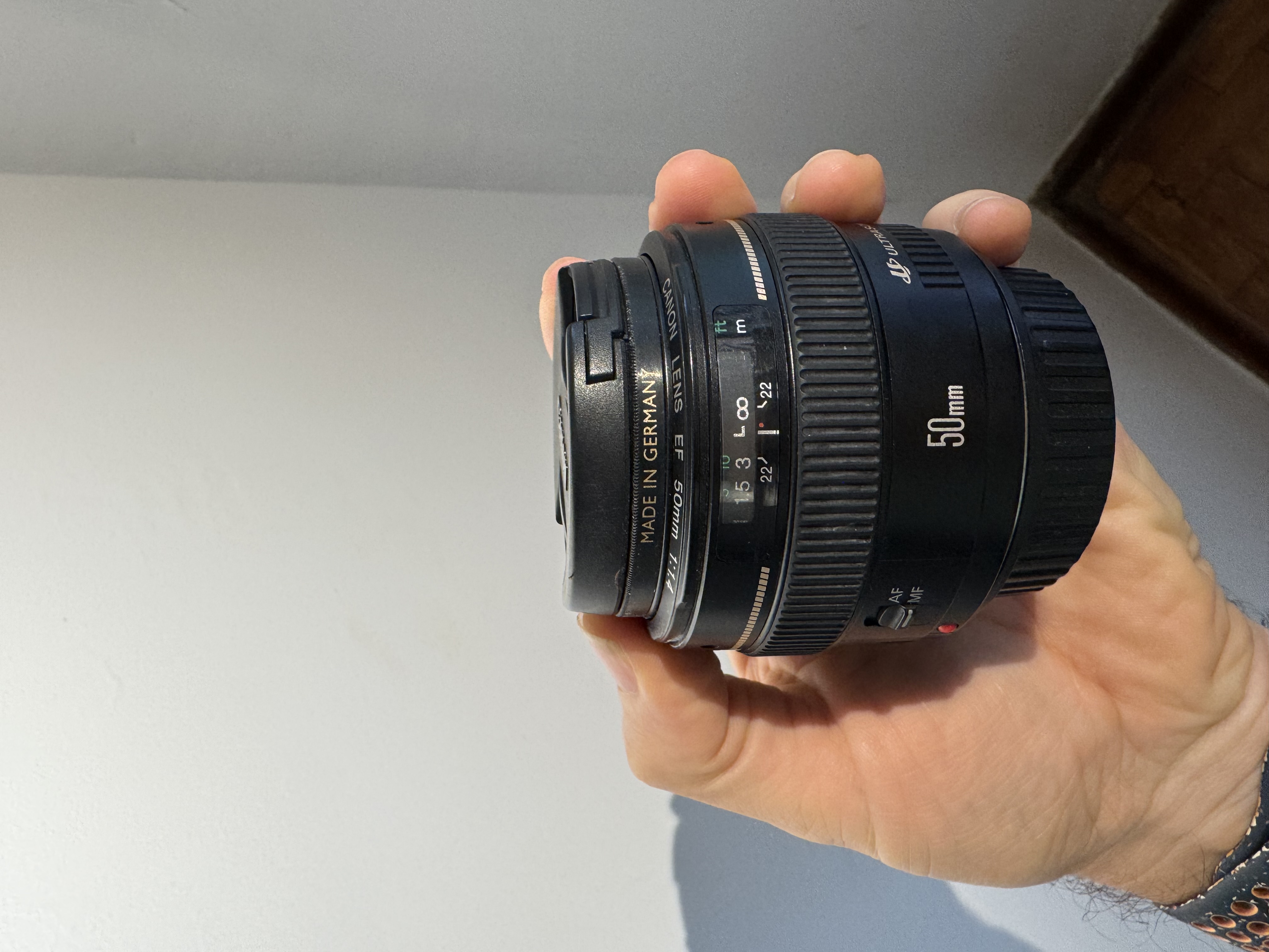 Canon EF 50mm f/1.4 USM + B+W UV filter 3
