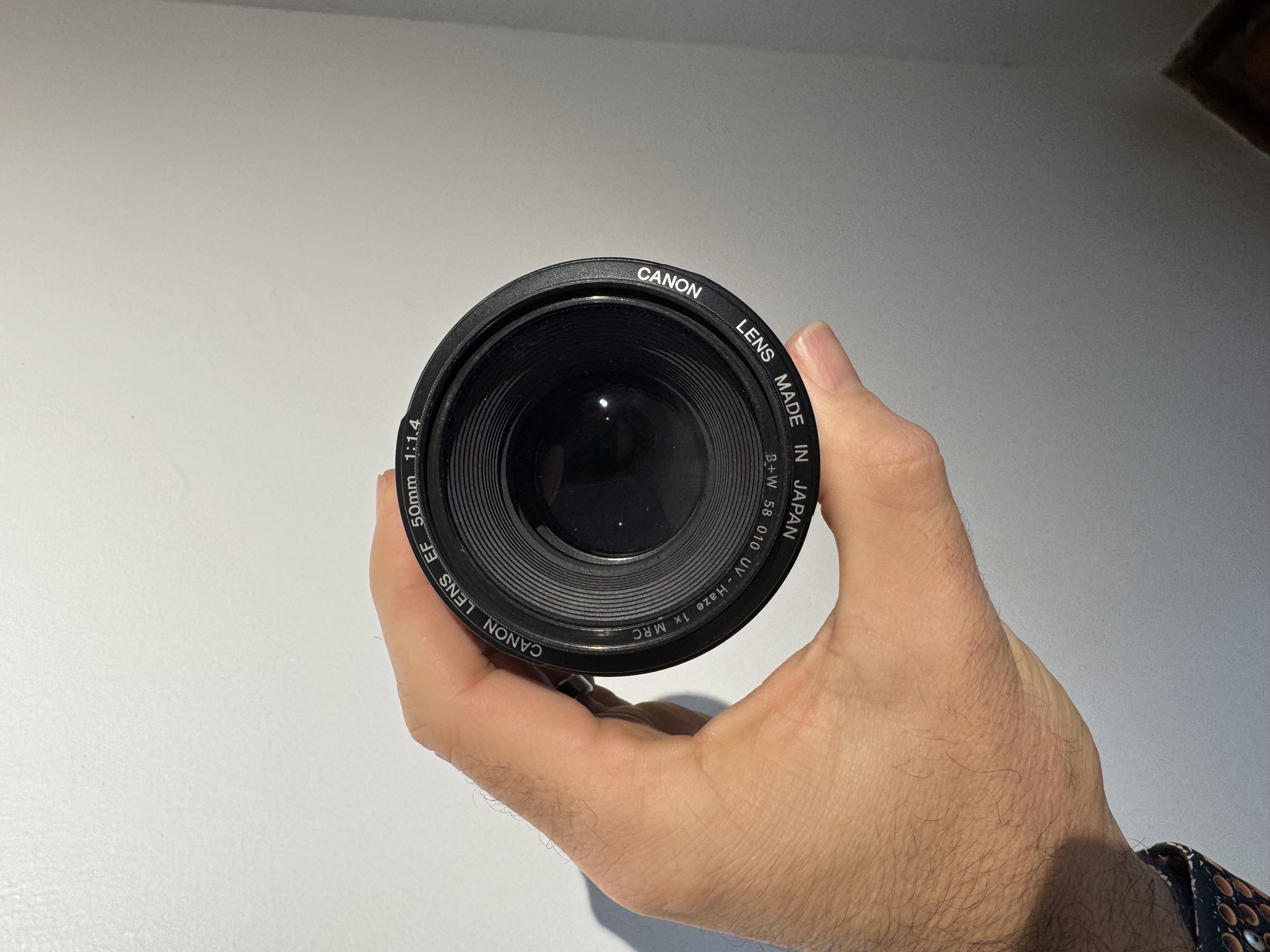 Canon EF 50mm f/1.4 USM + B+W UV filter 5