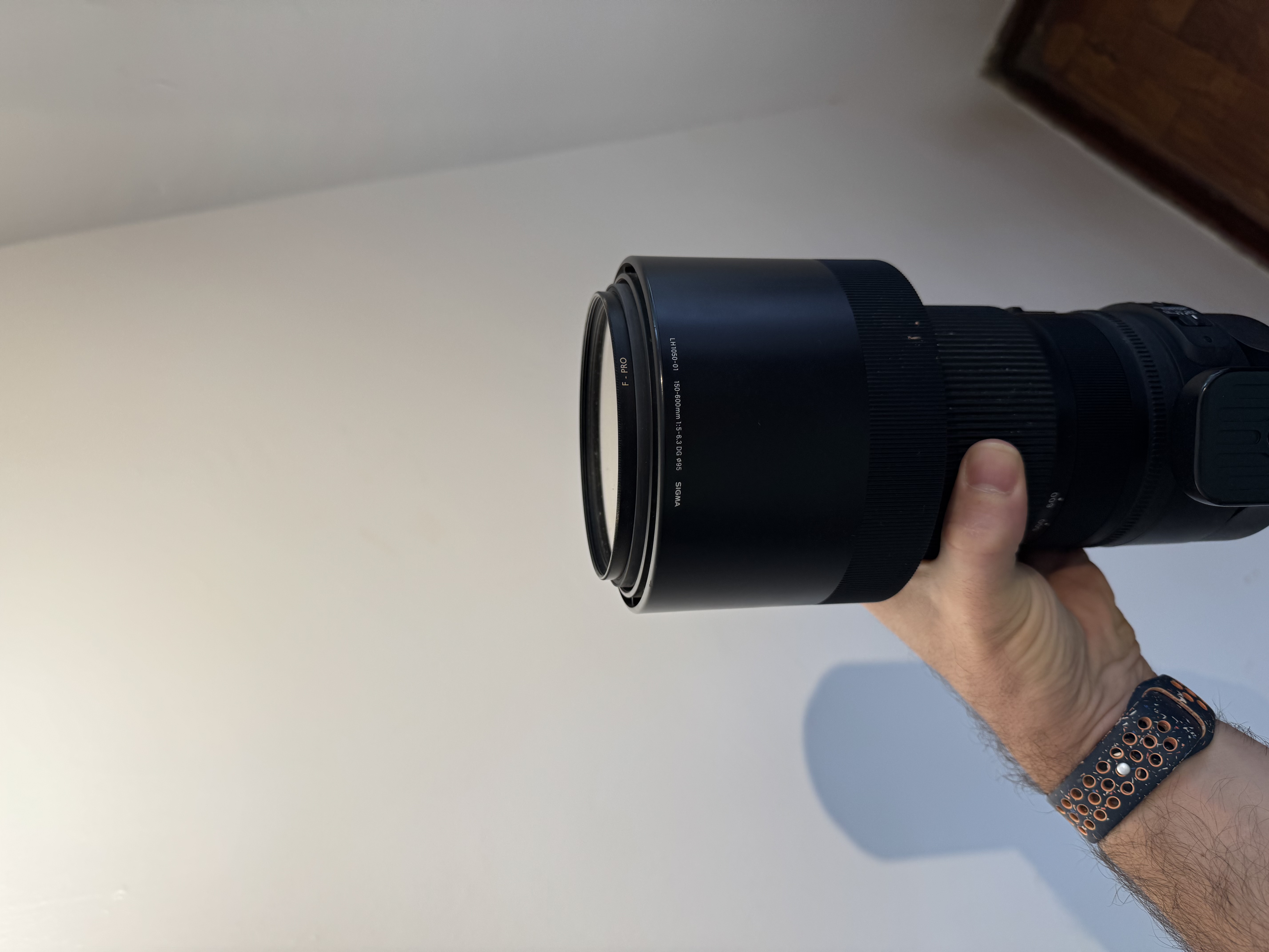 Sigma 150-600mm f/5-6.3 DG OS HSM Lens for Canon + B+W Polarizing Filter 5