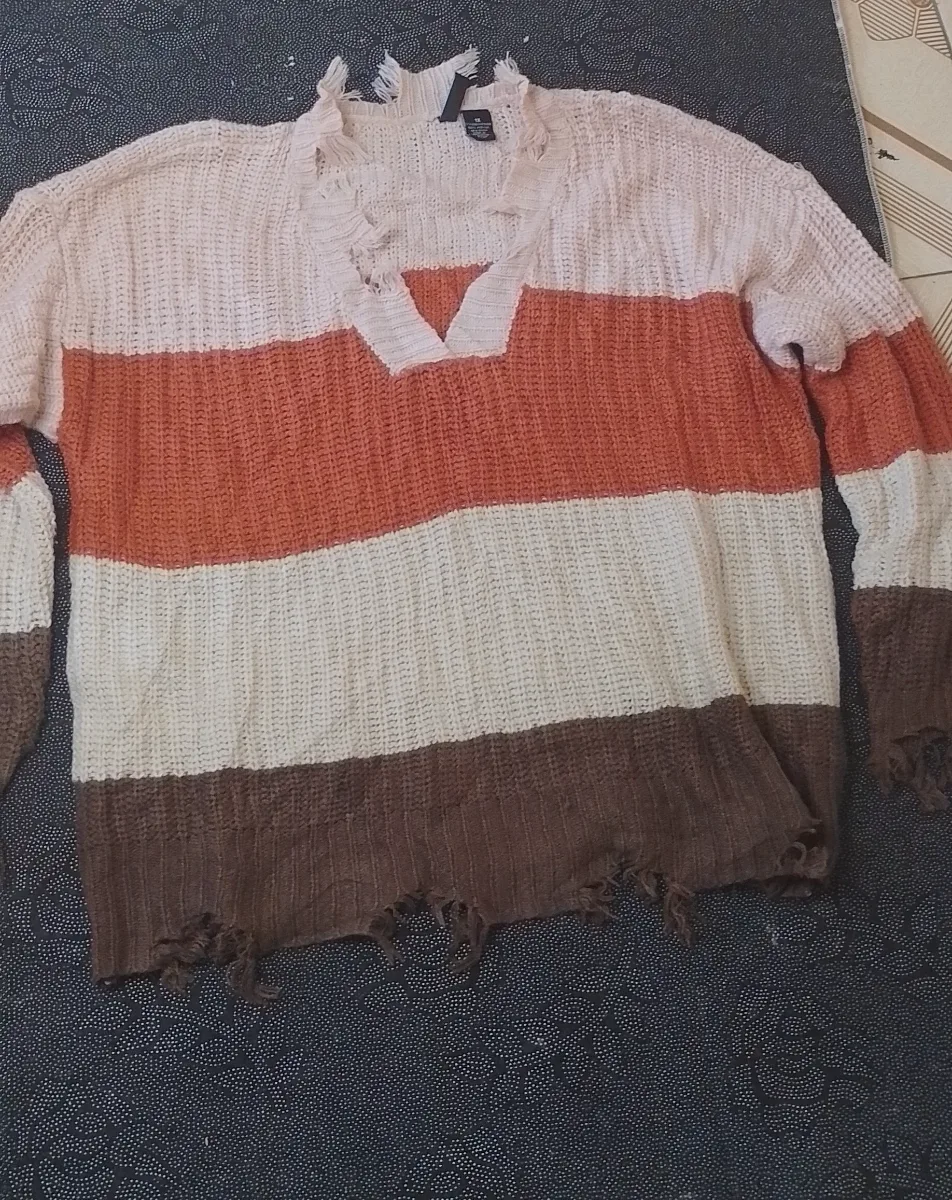 Sweater top 1