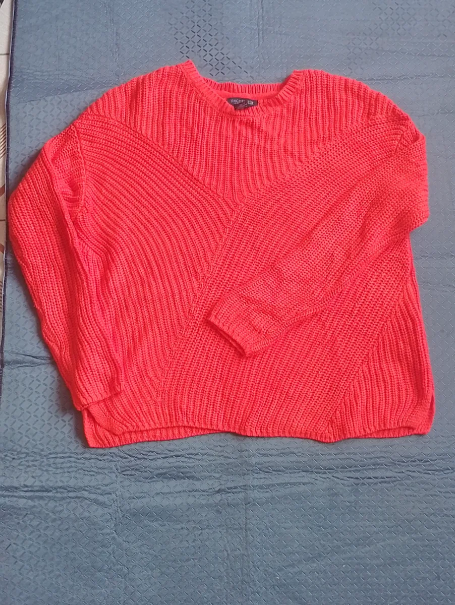 Sweater top 1