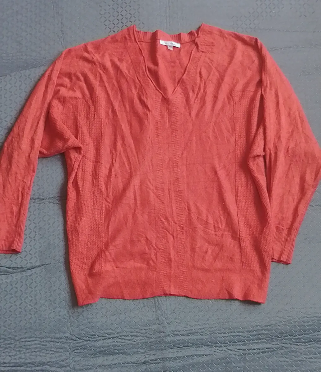 Sweater top 1