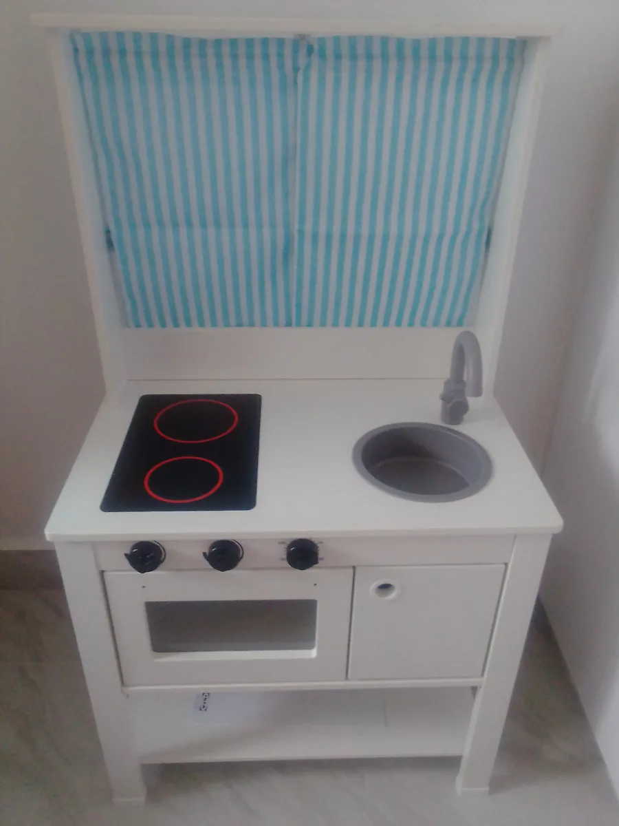 Play Kitchen by IKEA 5