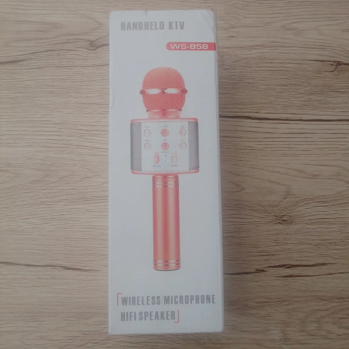 Wireless Microphone 3