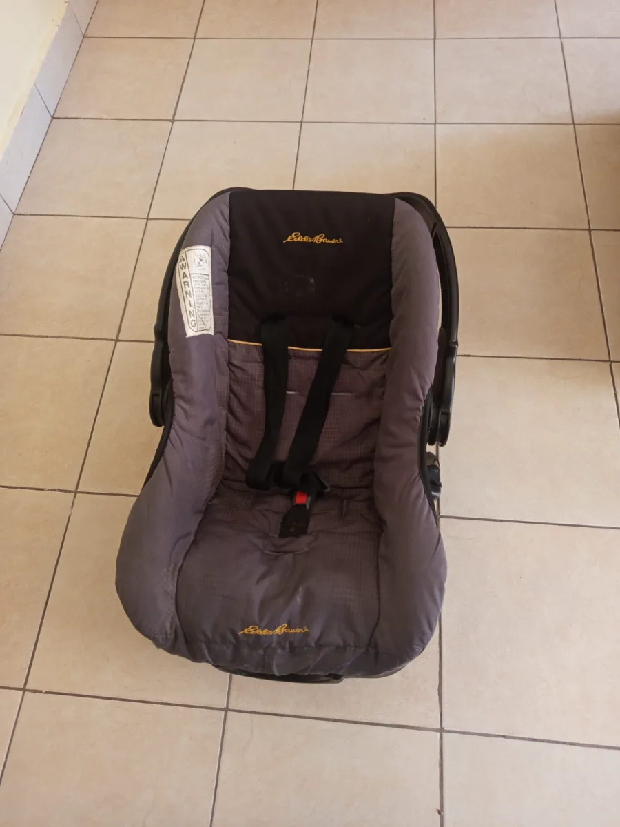 Baby Car Seat 🚗👶