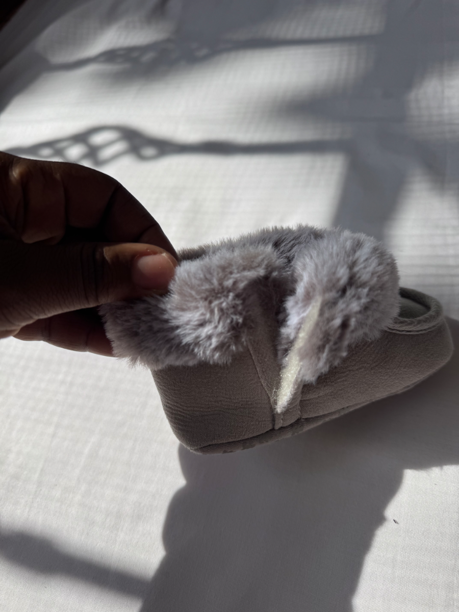 Furry baby booties 4