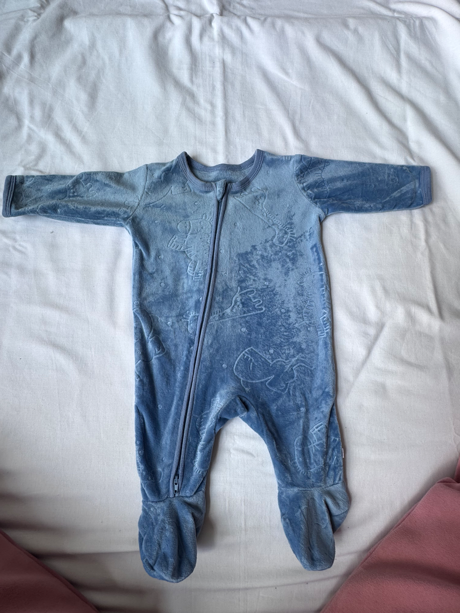 🦕 Woolies Babes Fleece Footed Romper – 1–3 Months 1