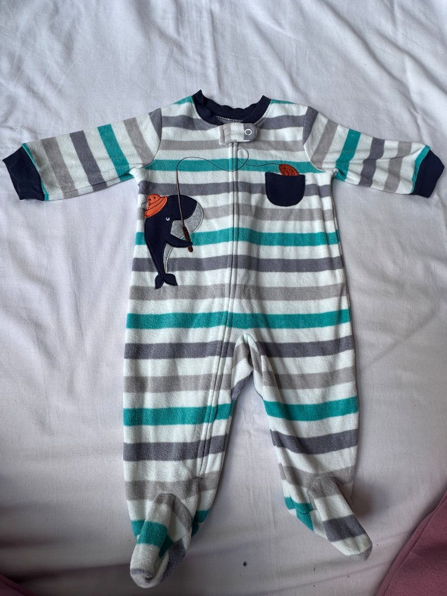 🐳 Baby Fleece Footed Romper – 3 Months 1