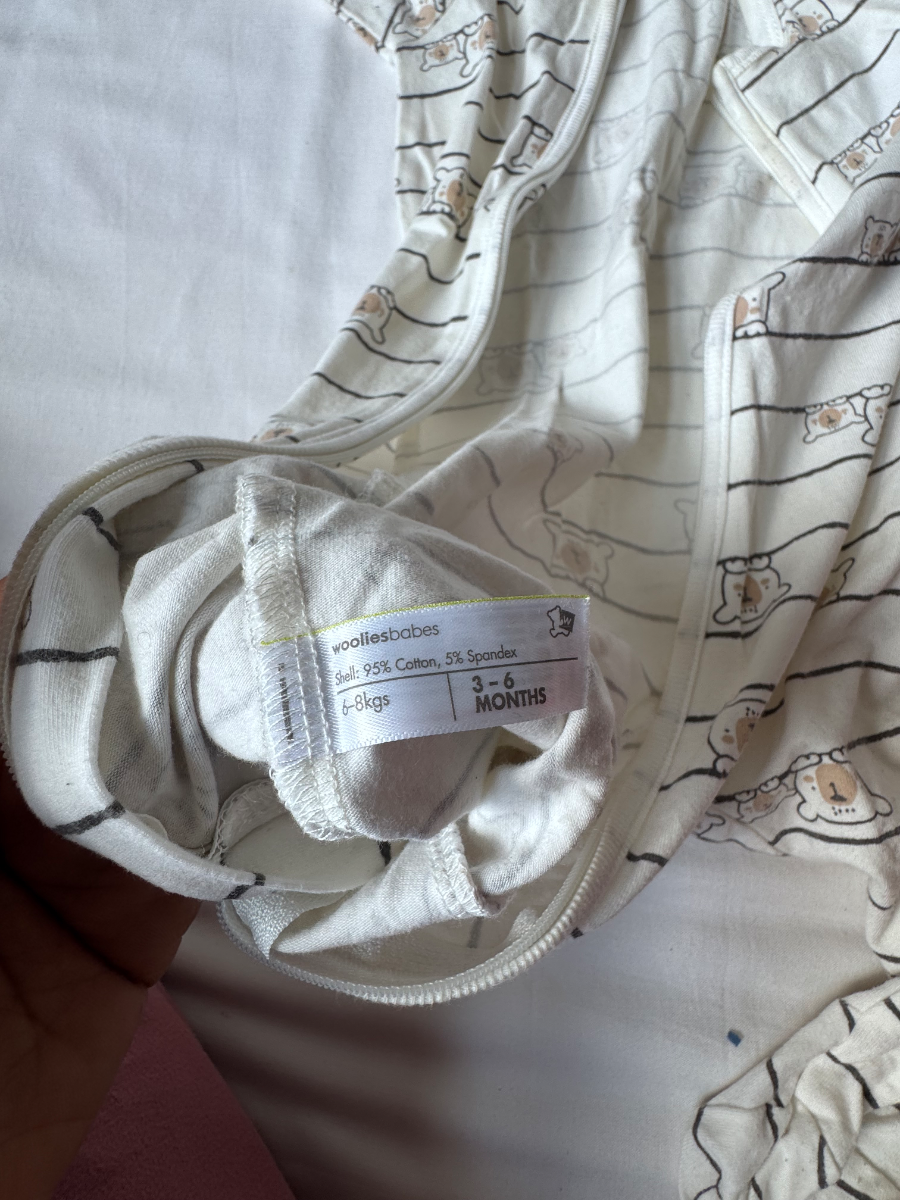 🧸Woolies  Baby Bear Print Footed Romper – 3–6 Months 2