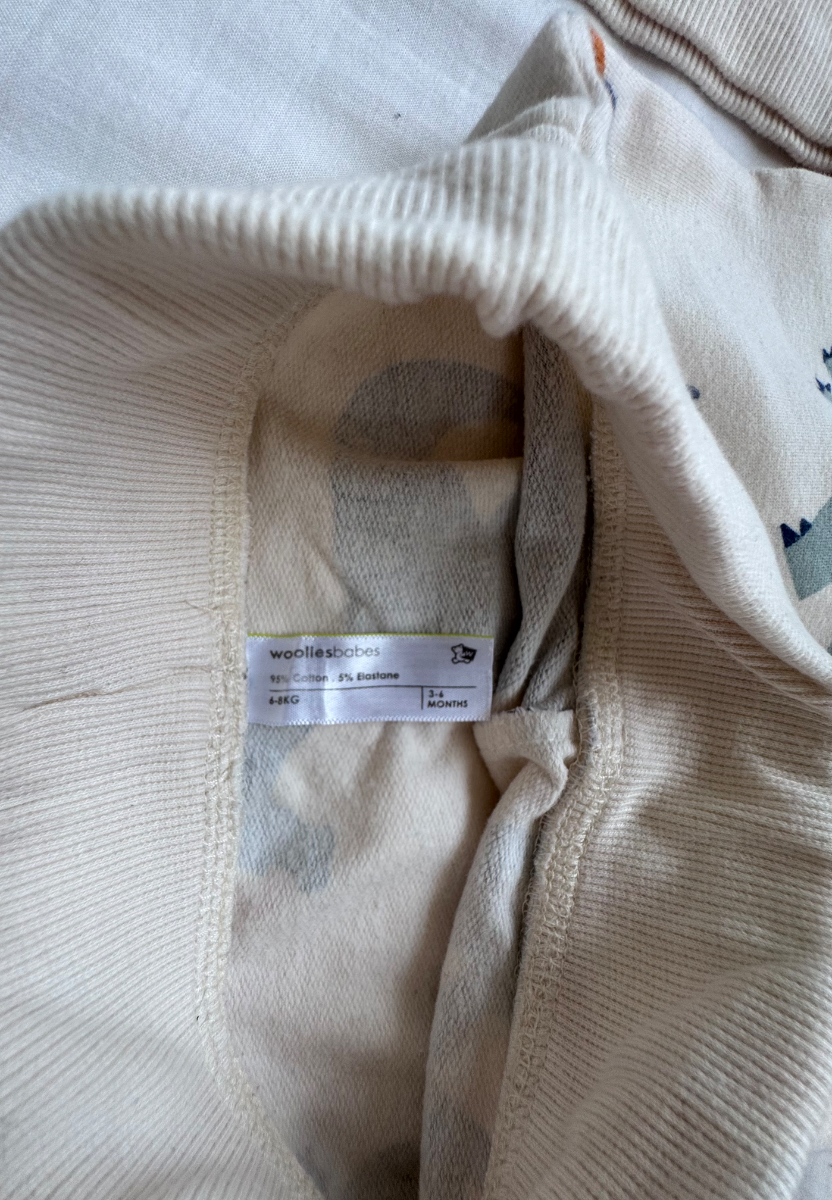 🦕Woolies Dinosaur Print Baby Tracksuit – 3–6 Months 2