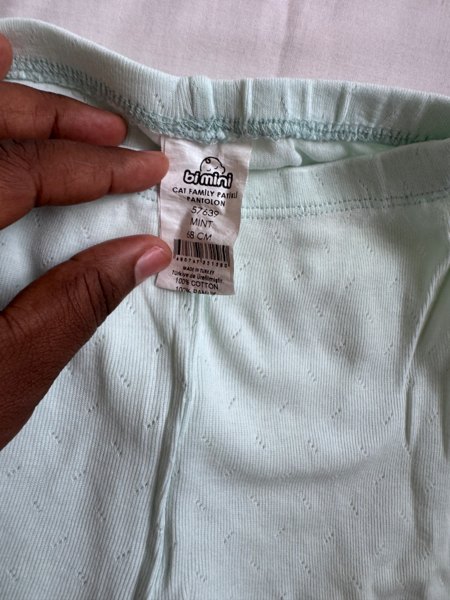 🍼 2-Piece Baby Footed Trousers – Mint & Cream 2