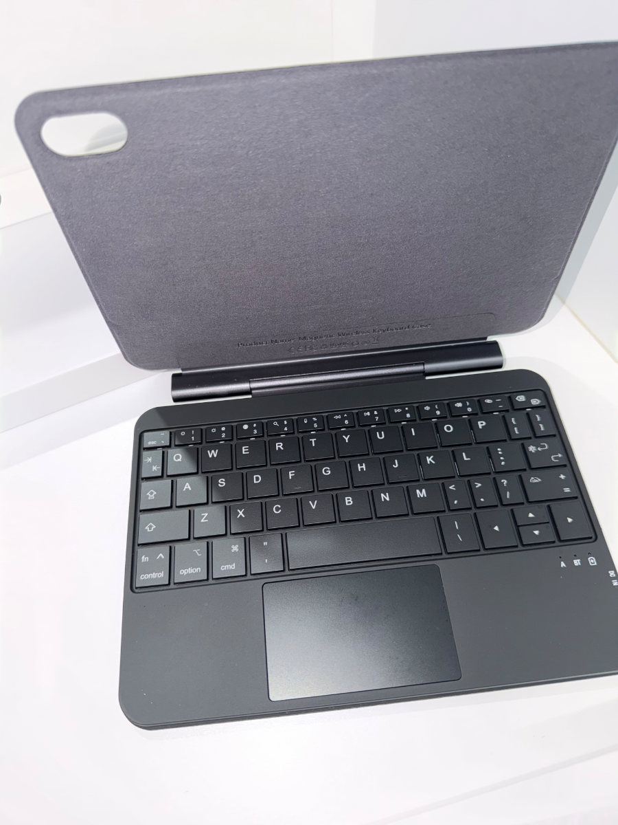 iPad mini keyboard with trackpad 2