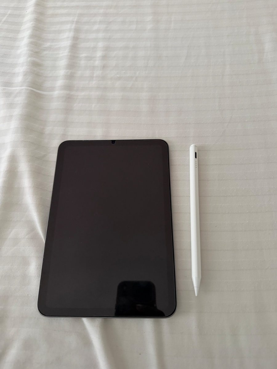 iPad mini 7th gen 4