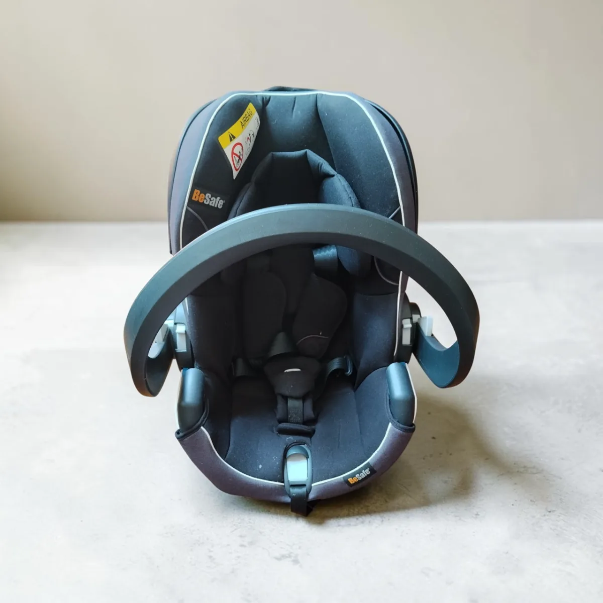 BeSafe Infant car seat 1
