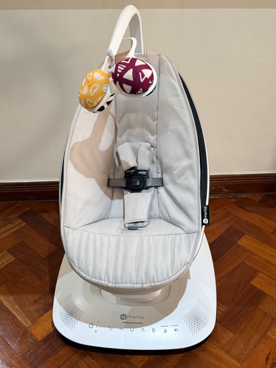 4moms MamaRoo Multi-Motion Baby Swing 1