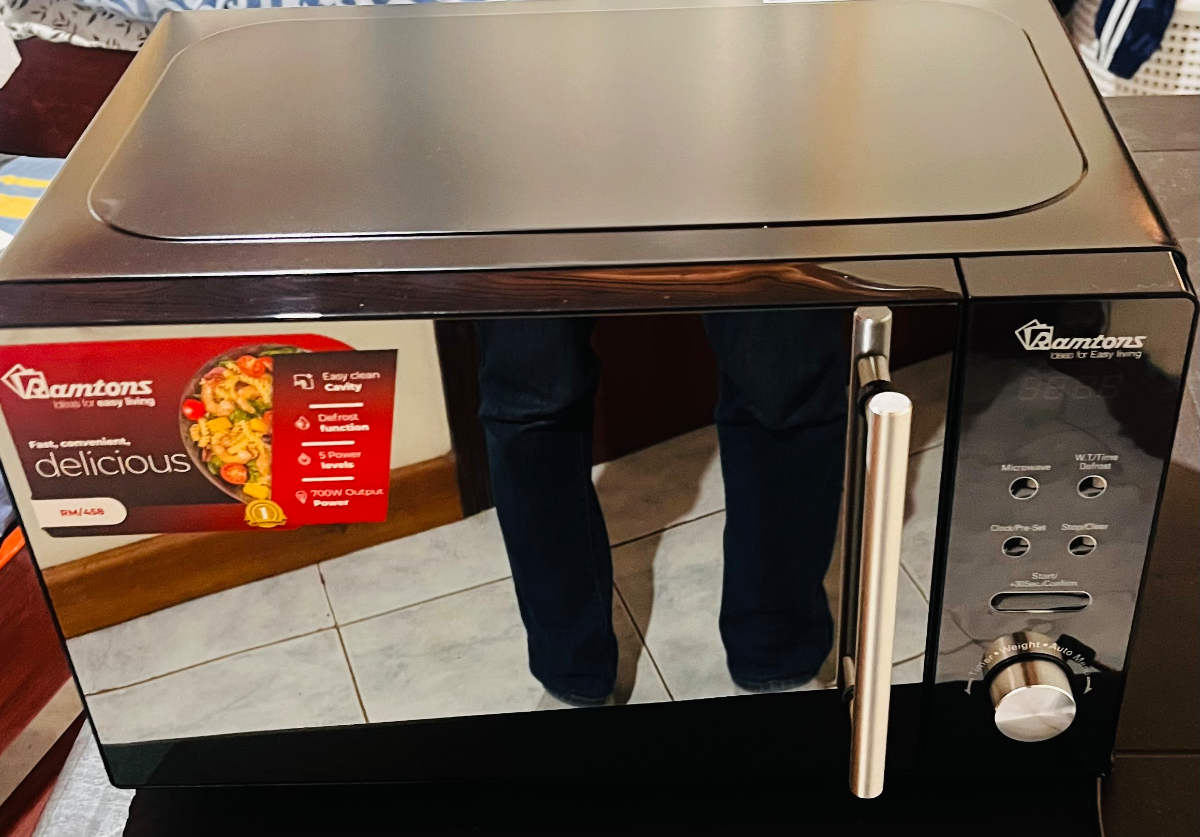 Ramtons Microwave 4