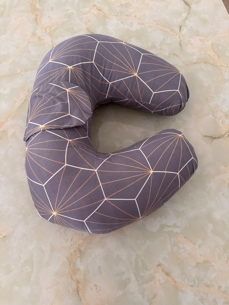 Nursing Pillow 2