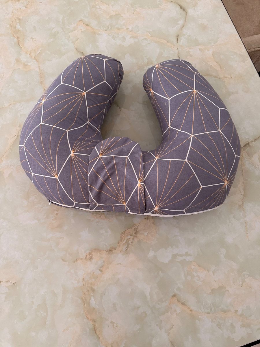 Nursing Pillow 3