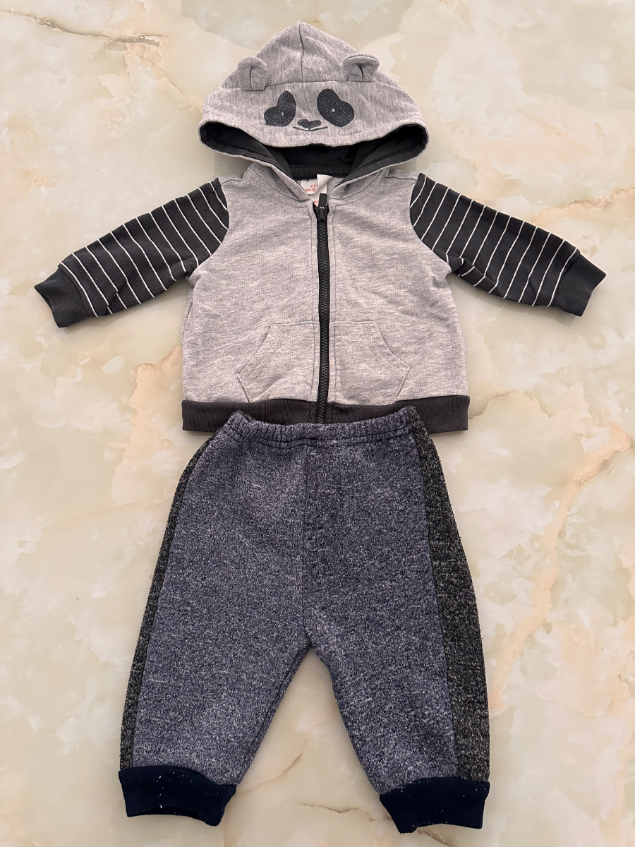 Hoodie and Sweatpants Set 1